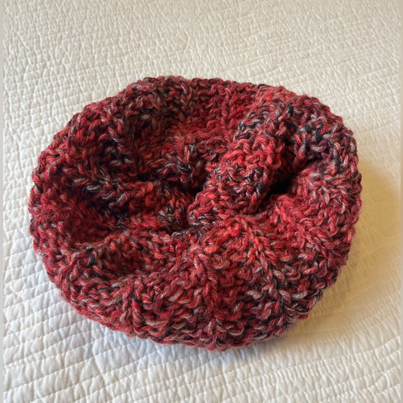 ♥️🆕Hand Knit Cowl - Picture 2 of 2